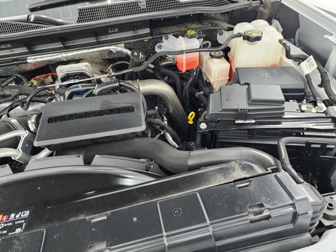 Used 2024 Chevrolet Silverado 3500 LTZ w/ LTZ Convenience Package image 22