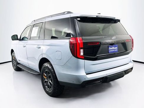 Used 2025 Ford Expedition Tremor AWD/4WD image 8