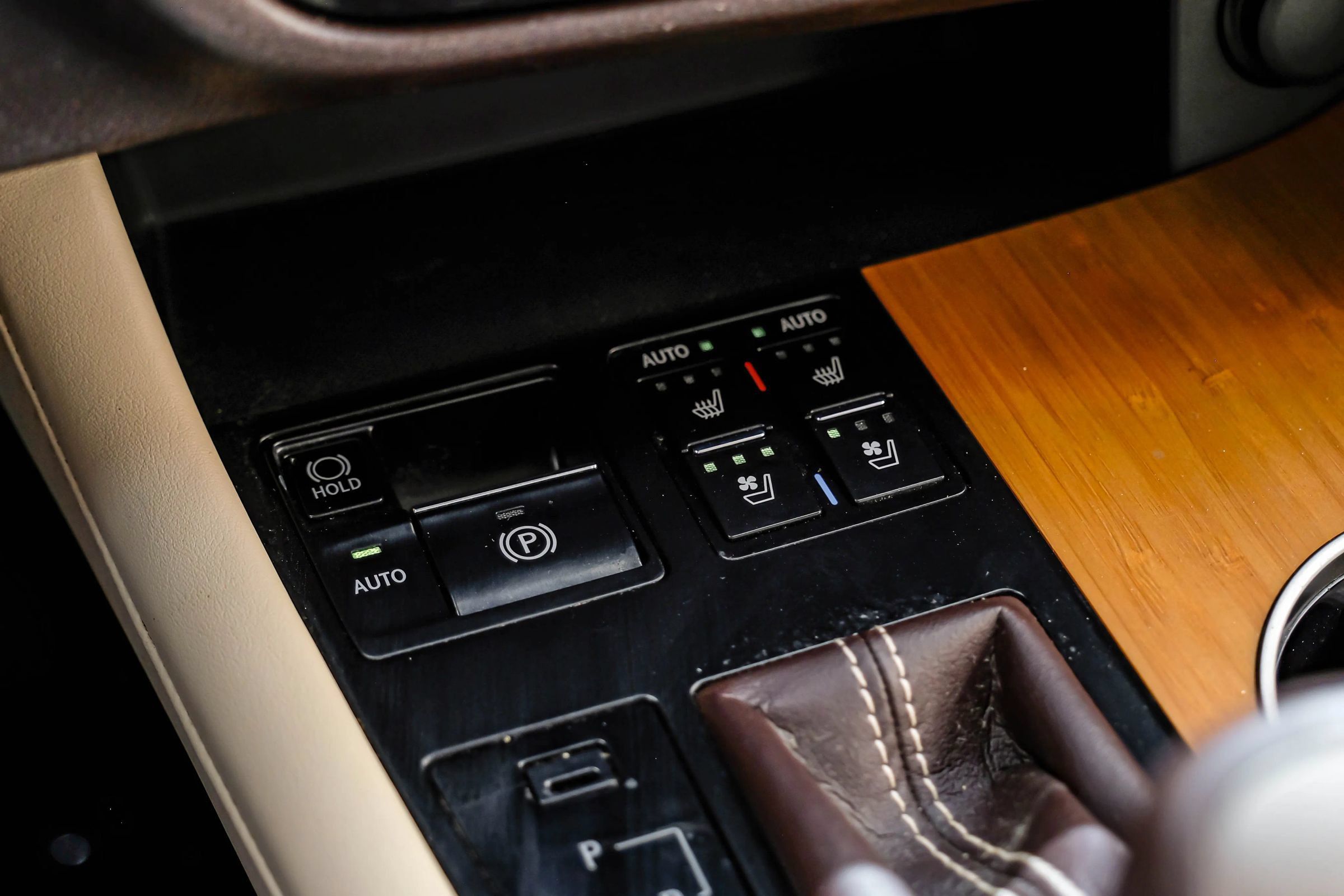 Used 2018 Lexus RX 350 FWD w/ Premium Package image 25