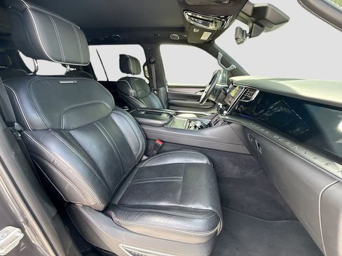 Used 2024 Jeep Grand Wagoneer Series II w/ Quick Order Packagew 28T image 32