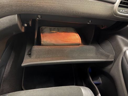 Used 2018 Jeep Grand Cherokee Altitude image 24