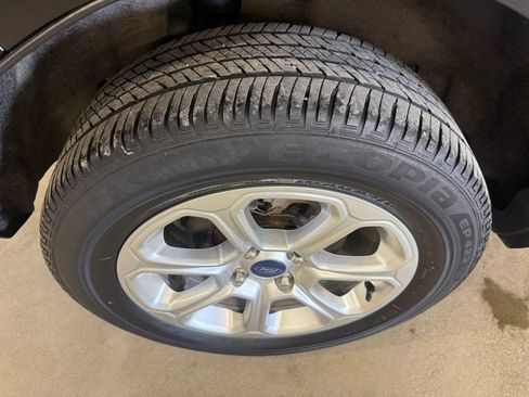 Used 2019 Ford EcoSport SE w/ SE Convenience Package AWD/4WD image 15