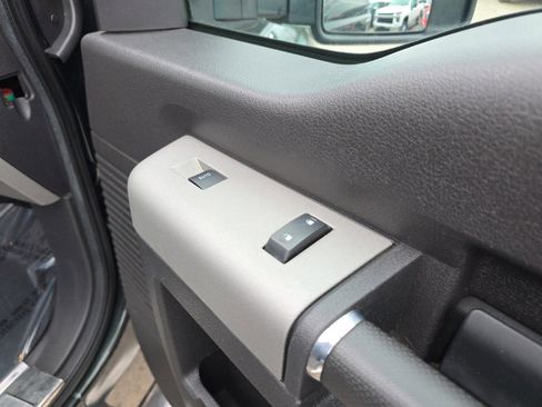 Used 2016 Ford F350 Lariat w/ Lariat Ultimate Package image 21