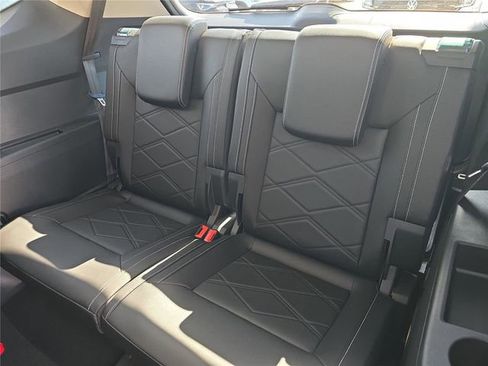 New 2026 Volkswagen Atlas SE FWD image 10
