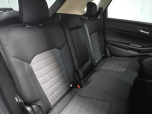 Used 2022 Ford Edge SE w/ Black Appearance Package AWD/4WD image 27