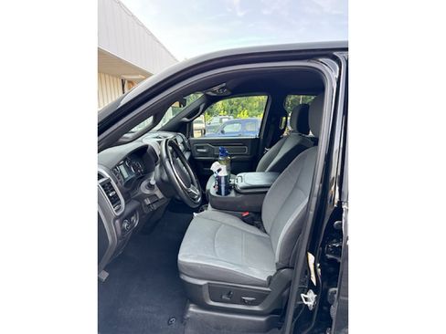 Used 2023 RAM 3500 Big Horn w/ Level 1 Equipment Group AWD/4WD image 5