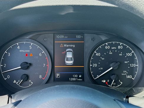 Used 2024 Nissan Altima 2.5 S FWD image 11