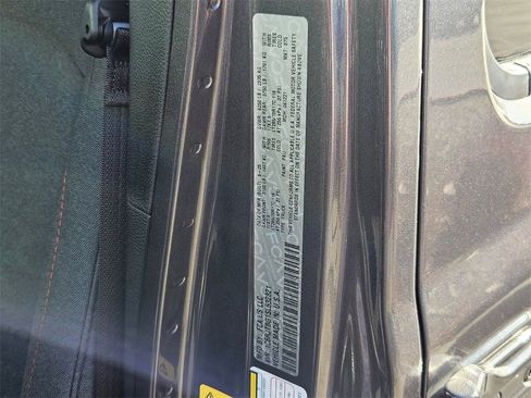 Certified 2025 Jeep Gladiator Rubicon w/ Convenience Group image 44