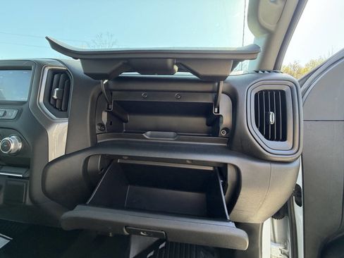 Used 2023 GMC Sierra 3500 Pro w/ Convenience Package image 50