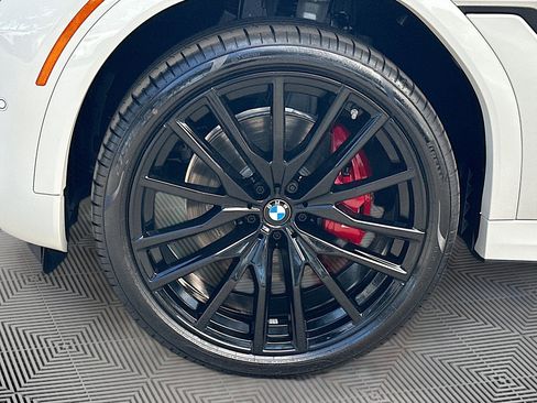 New 2026 BMW X6 xDrive40i image 26