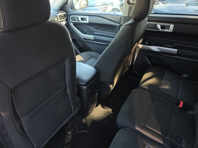 Used 2023 Ford Explorer XLT RWD image 13