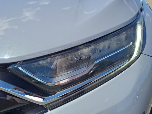 Used 2020 Honda CR-V Touring image 10