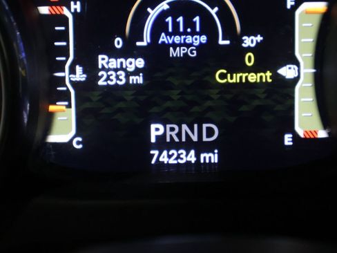 Used 2021 Jeep Gladiator Willys image 37