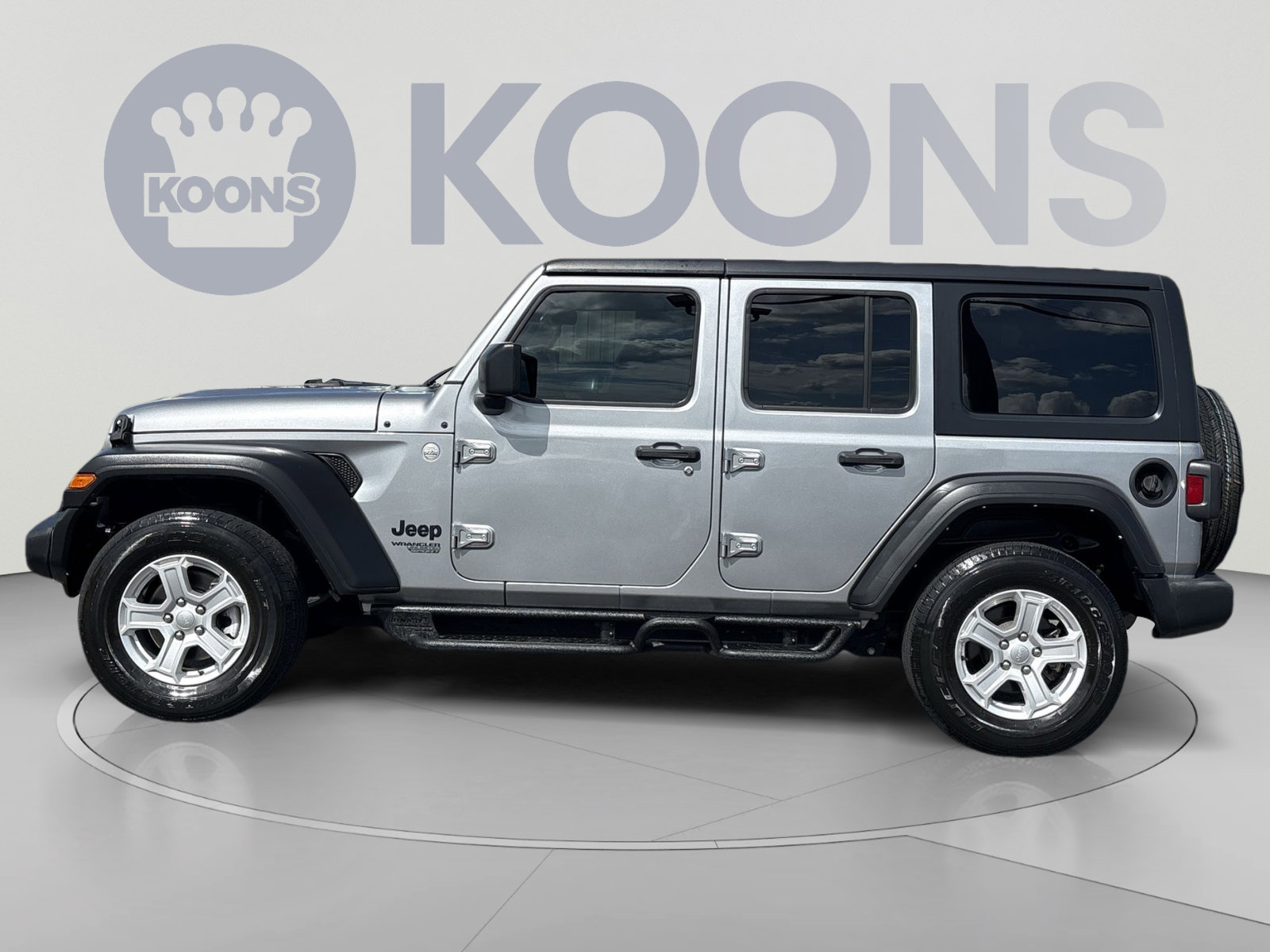 Used 2021 Jeep Wrangler Unlimited Sport AWD/4WD image 2