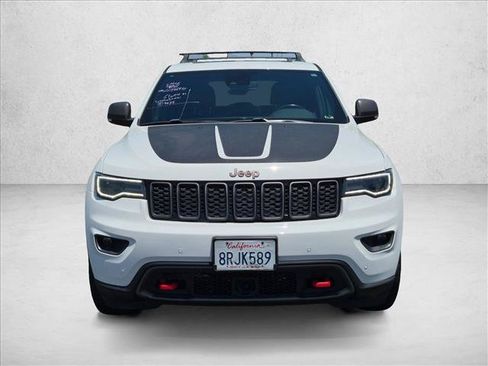 Used 2020 Jeep Grand Cherokee Trailhawk w/ Trailhawk Luxury Group AWD/4WD image 2