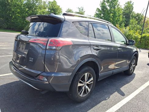 Certified 2018 Toyota RAV4 XLE w/ Plus Extra Value Package AWD/4WD image 4