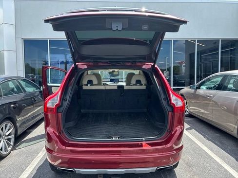 Used 2016 Volvo XC60 T6 w/ Proximity Package AWD/4WD image 7