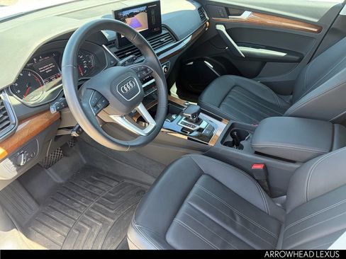 Used 2023 Audi Q5 2.0T Premium w/ Convenience Package AWD/4WD image 12