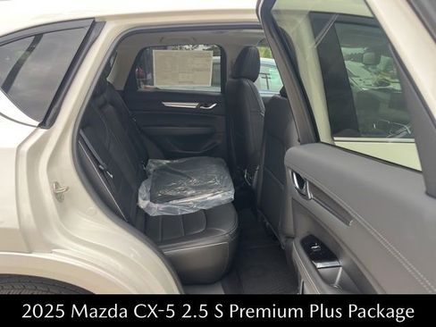 New 2025 MAZDA CX-5 AWD 2.5 S w/ Premium Plus Pkg image 27