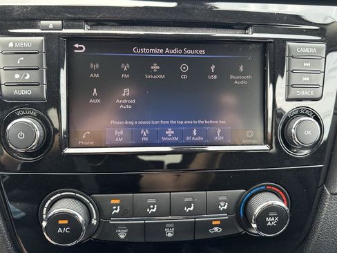 Used 2019 Nissan Rogue S w/ Special Edition Package AWD/4WD image 69