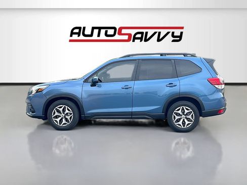 Used 2024 Subaru Forester Premium AWD/4WD image 4