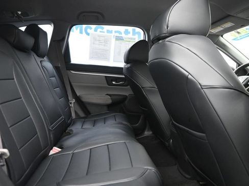 Used 2017 Honda CR-V LX image 10