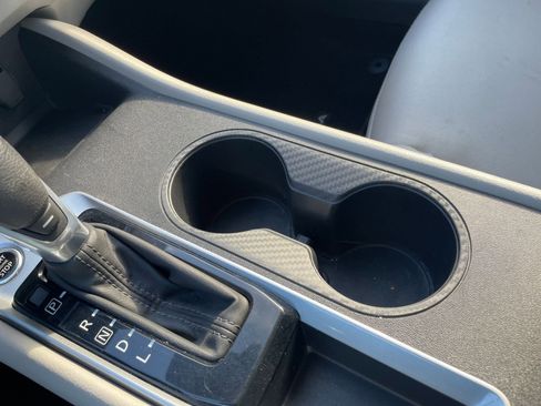 Used 2025 Nissan Altima 2.5 SV image 40