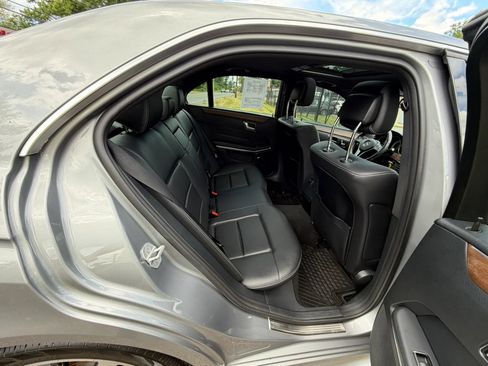 Used 2015 Mercedes-Benz E 350 4MATIC Sedan image 16