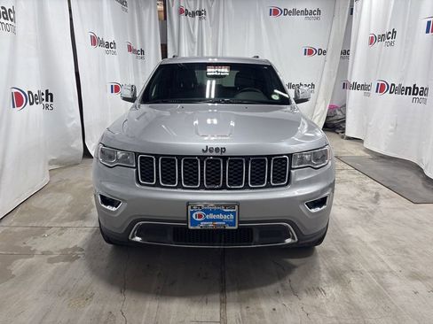 Used 2018 Jeep Grand Cherokee Limited w/ Trailer Tow Group IV AWD/4WD image 8
