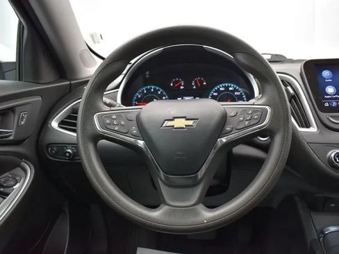 Used 2023 Chevrolet Malibu LT FWD image 20