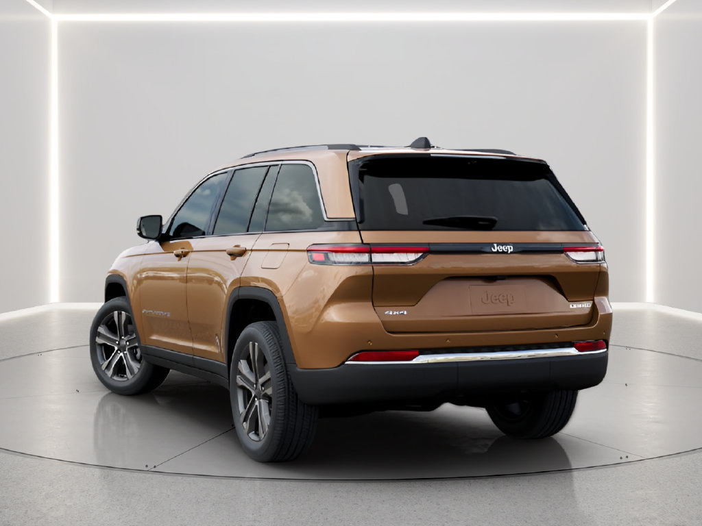 New 2027 Jeep Grand Cherokee Limited w/ Technology Group II AWD/4WD image 3