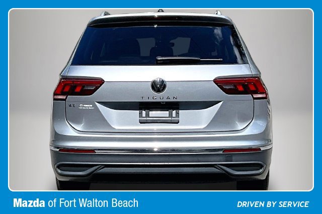Used 2024 Volkswagen Tiguan SE FWD image 5