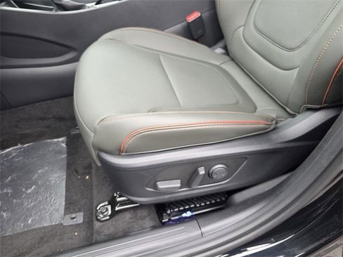 New 2025 Hyundai Santa Cruz Limited image 16