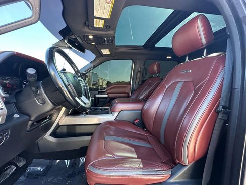 Used 2018 Ford F250 Platinum w/ Platinum Ultimate Package AWD/4WD image 12