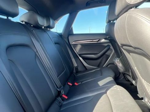 Used 2018 Audi Q3 2.0T Premium w/ Convenience Package AWD/4WD image 34