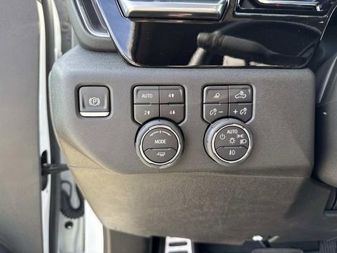 New 2025 Chevrolet Silverado 1500 RST image 45