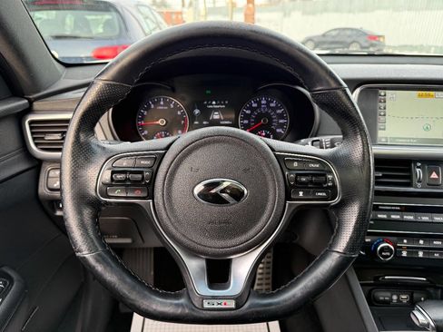 Used 2016 Kia Optima SX image 18