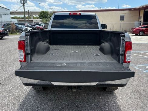 Used 2019 RAM 3500 Tradesman w/ Chrome Appearance Group AWD/4WD image 11