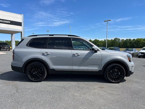 Used 2023 Kia Telluride EX X-Line AWD/4WD image 12