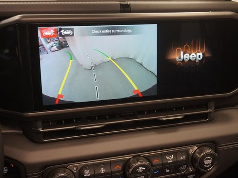 New 2026 Jeep Wrangler Unlimited Rubicon AWD/4WD image 23