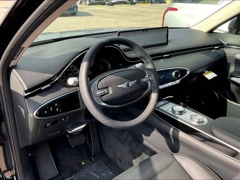 New 2025 Genesis GV70 2.5T image 6
