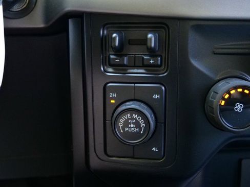 Used 2024 Ford F150 XL image 15