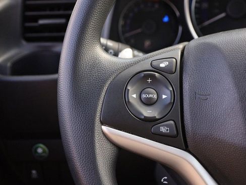 Used 2016 Honda Fit EX image 12