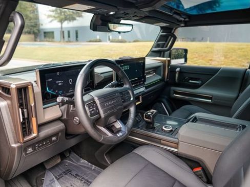 Used 2024 GMC Hummer EV 3X AWD/4WD image 28