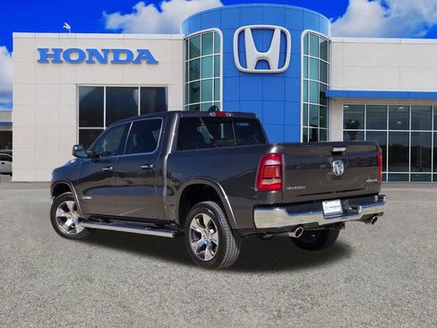 Used 2022 RAM 1500 Laramie AWD/4WD image 5