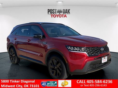 Used 2021 Kia Sorento S w/ Panoramic Sunroof Package image 1