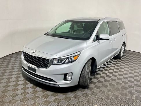 Used 2016 Kia Sedona EX FWD image 9