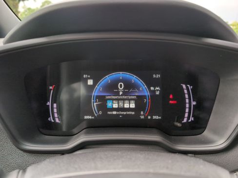 Certified 2025 Toyota Corolla SE w/ SE Premium Package FWD image 21