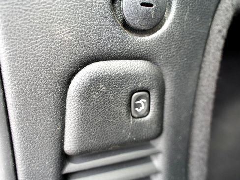 Used 2018 Dodge Durango GT image 21