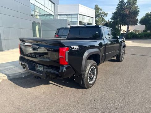 Used 2024 Toyota Tacoma TRD Off-Road w/ TRD Off Road Upgrade Package AWD/4WD image 3
